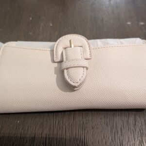 Elegant Cream Women's Bag